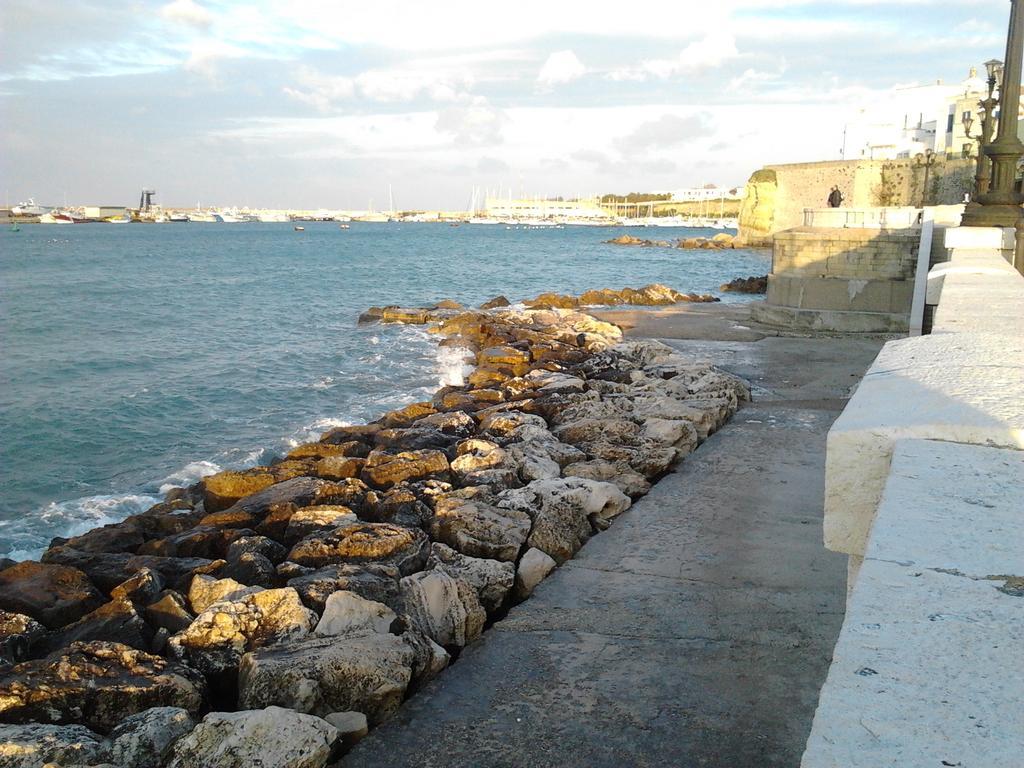 Mediterraneo Camere 奥特朗托 外观 照片
